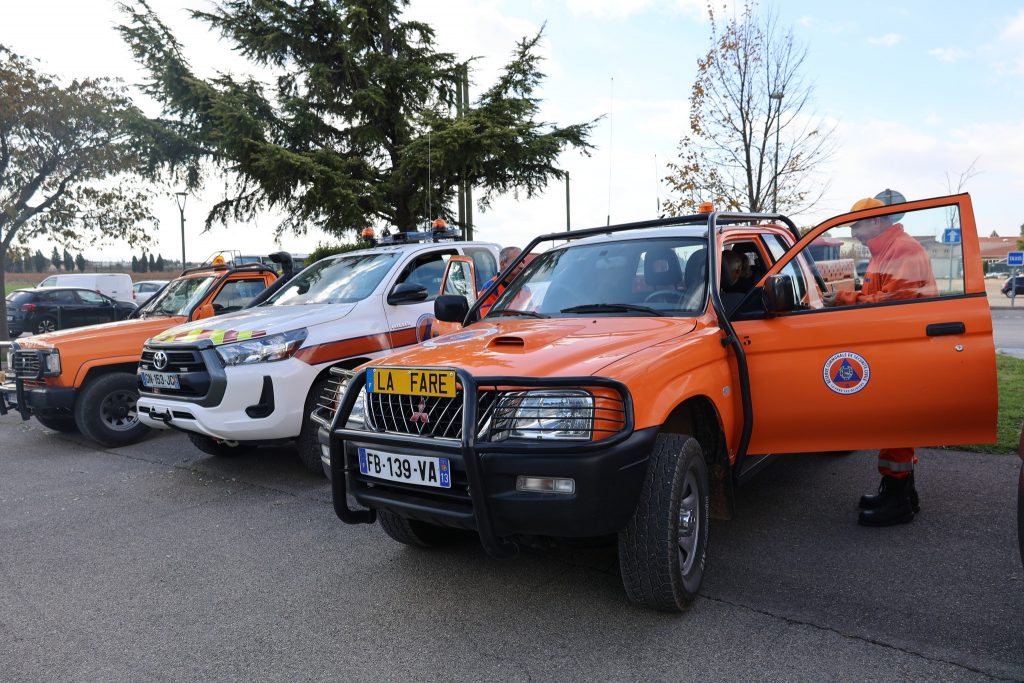 Téléthon - Découverte de la colline en 4x4 @ Centre Culturel Jean Bernard